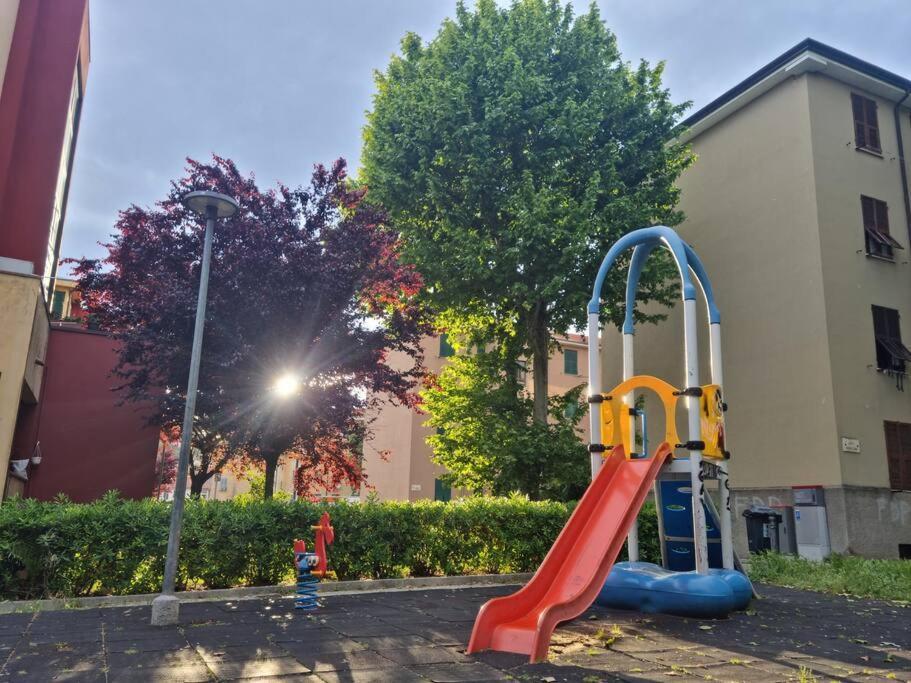 Appartamento Vista Giardino - L'Onda Blu 斯培西亚 外观 照片